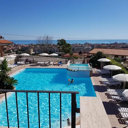 Il Borgo 아파트호텔 3*