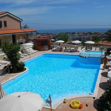 Il Borgo 3*